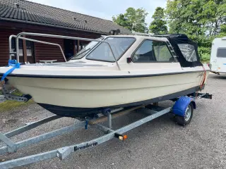 AFHENTNINGSPRIS med trailer - Ryds Triss 49HT+70hk