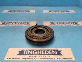 Ford 8340 Synkromesh 82013857