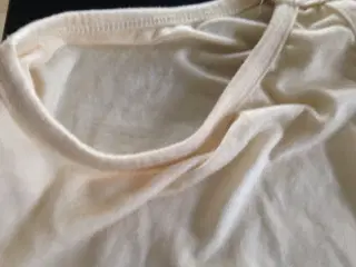 T-shirt bare skiuldre str. S
