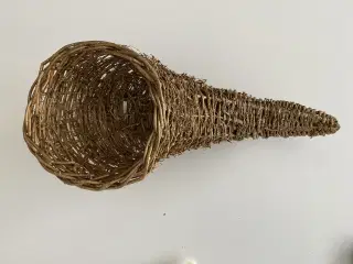 Overflødigshorn i kurv