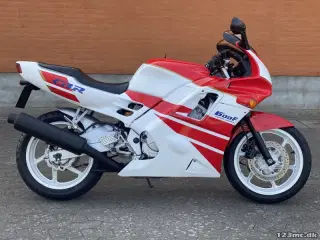 Honda CBR 600 F