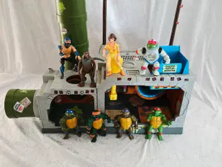 Teenage Mutant Ninja Turtles sewer lair m. figurer