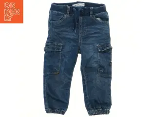 Børnejeans med lommer fra Name It (str. 86)