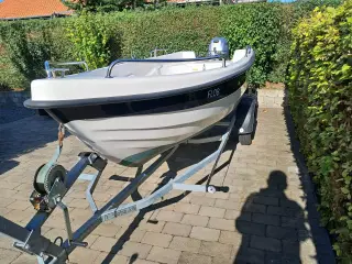 Jolle, Glasfiber 400 FISK,m.Honda 10HK,og Trailer