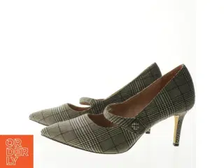 Tamaris pumps i ternet design fra Tamaris (str. 37)