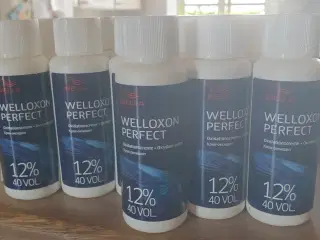20xWella Welloxen Perfect 12% 60ml.