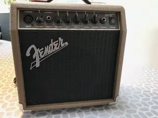 Guitarforstærker, FENDER ACOUSTASONIC 15, 15 W