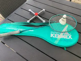 Badminton ketcher