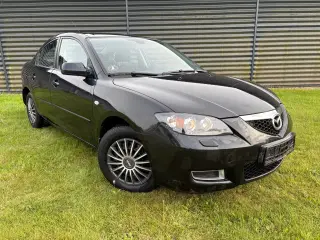Mazda 3 1,6 Sedan 105 HK - Kun kørt 128.000 km...