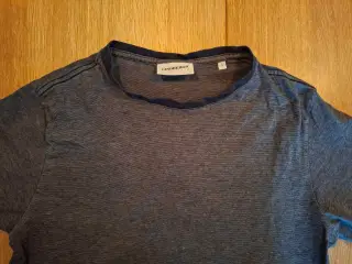 T-shirts størrelse S (12-14år)