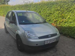 Ford Fiesta 1,3 benzin 