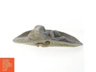 Lysegrå bucket hat fra H&M (str. 86)