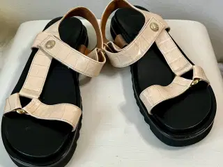 Billi Bi, sandaler, str 38