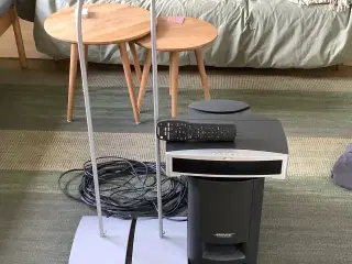 Bose 3 2 1 dvd home entertaiment systems