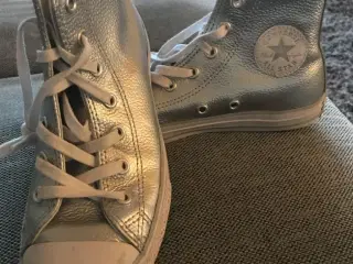 Converse støvler i sølvfarve