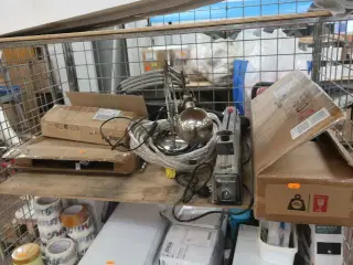 Fotolys, lampe, fedtsprøjte m.m