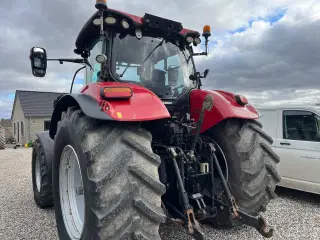 Case Puma 240 CVX med frontlæsser