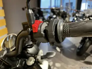 Yamaha XSR 125 DEMO