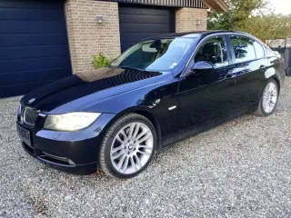 BMW 330i 3,0 aut.