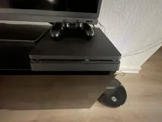 Playstation 4 500 gb 1 controler