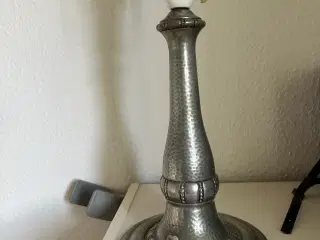 Lampe i tin 