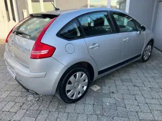 Citroën C4 1,6 HDi 110 Prestige E6G
