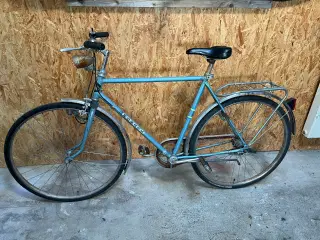 Monark retro cykel med patina