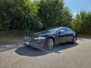 Jaguar XJ 3,0 D V6 Luxury aut.