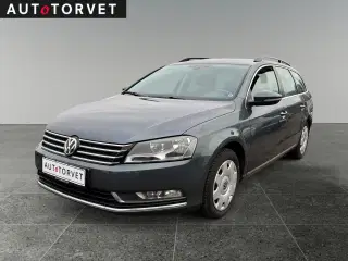 VW Passat 2,0 TDi 140 Comfortline Variant DSG BM