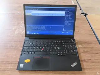 Bærbar computer LENOVO E15