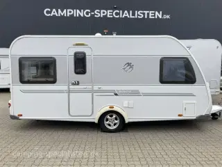 2011 - Knaus Südwind Exclusive 450 FU   Pæn og veludstyret Knaus Südwind Exclusive 450 FU fra 2011 - Kan nu opleves hos Camping-Specialisten i Silkeborg