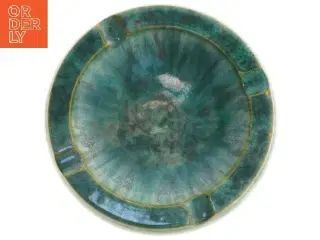 Grønt askebæger i keramik (str. Ø 17 cm)