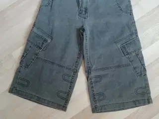 shorts med lårlommer str. 152
