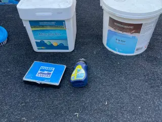 Meget fin Pool på 7200 liter med meget tilbehør