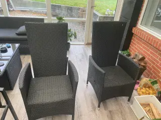 Sælger de her to stole med positioner  Flot velhol