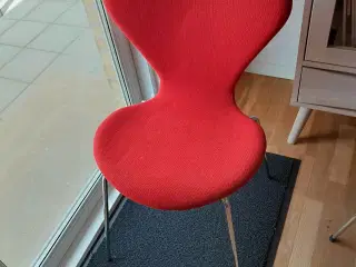 6 Arne Jakobsen 7'er stole