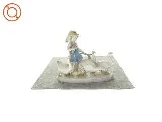 Porcelænsfigur (str. LH: 9x 19 cm)
