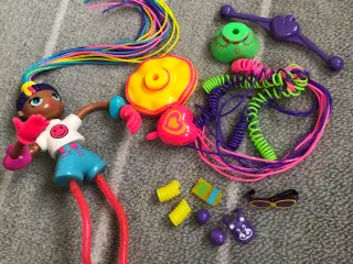 Sjov spaghettidukke sælges