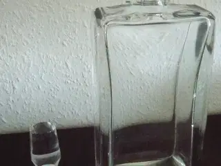 Flot glas karaffel med prop
