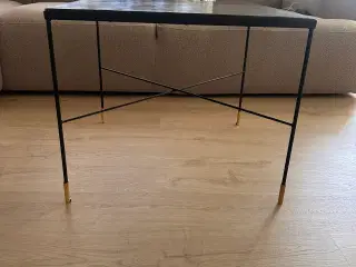 Bord fra House Doctor