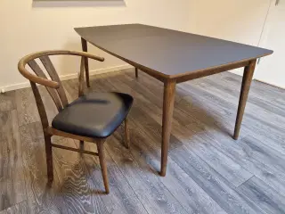 Spisebord med 2 plader 