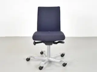 Häg h05 5200 kontorstol med sort/blå polster