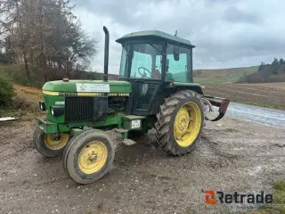 John Deere 2650