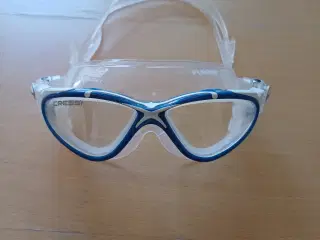 Svømmebriller / Havsvømmebriller