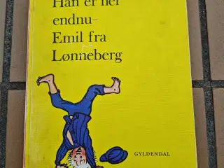 Han er her endnu - Emil fra Lønneberg Bog