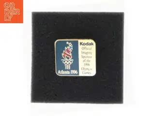 Atlanta 1996 Olympiske Lege Kodak Sponsor Pin(str. 3 x 2,5 cm)