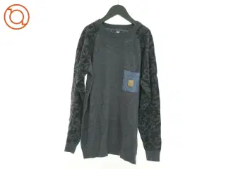 strikbluse fra DNG (str. 164 cm)