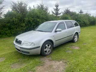 Skoda Octavia 1,6i
