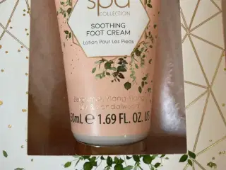 Lækkert Spa Collection Botanique fodplejesæt