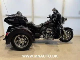 Harley Davidson FLHTCUTG Tri Glide Ultra 103" Trike